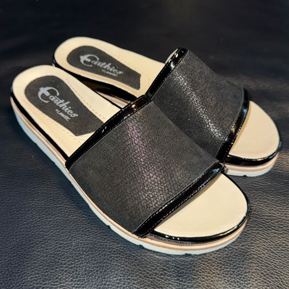 Earthies by Earth “Crete” Black Slides Sandals NWOB